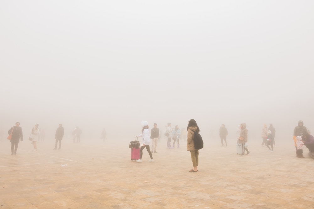 Voyageurs dans le brouillard