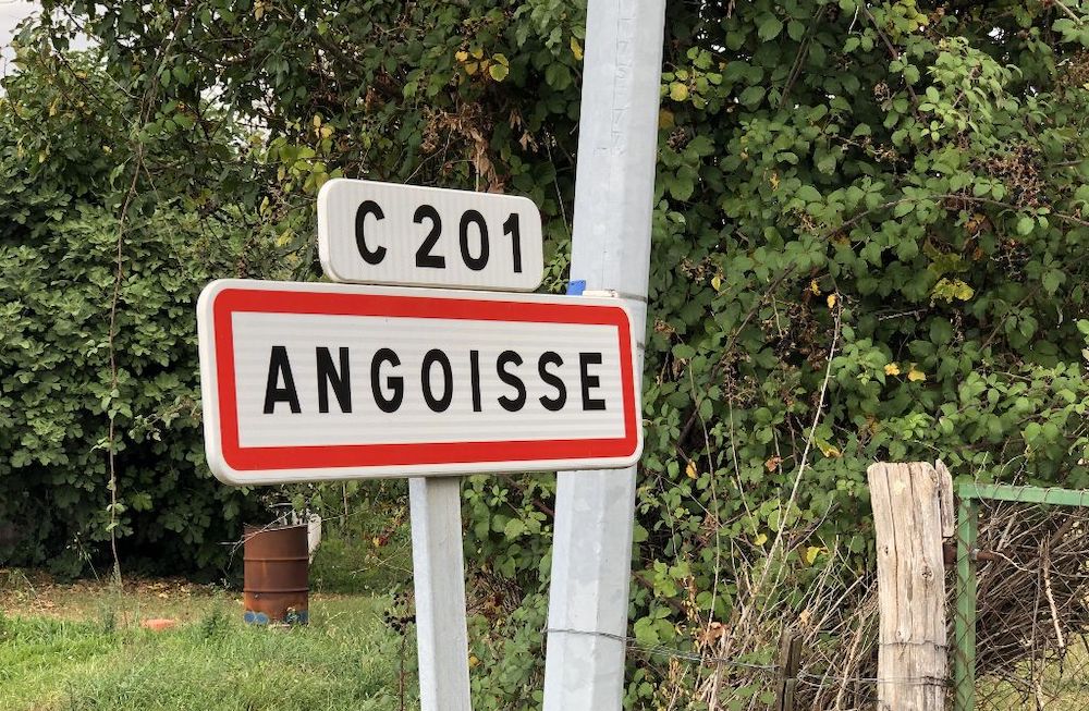 Panneau d'entrée dans le village d'Angoisse